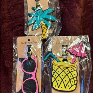 🥰LUGGAGE TAGS UNIQUE TROPICAL TAGS PVC RUBBER🏝️